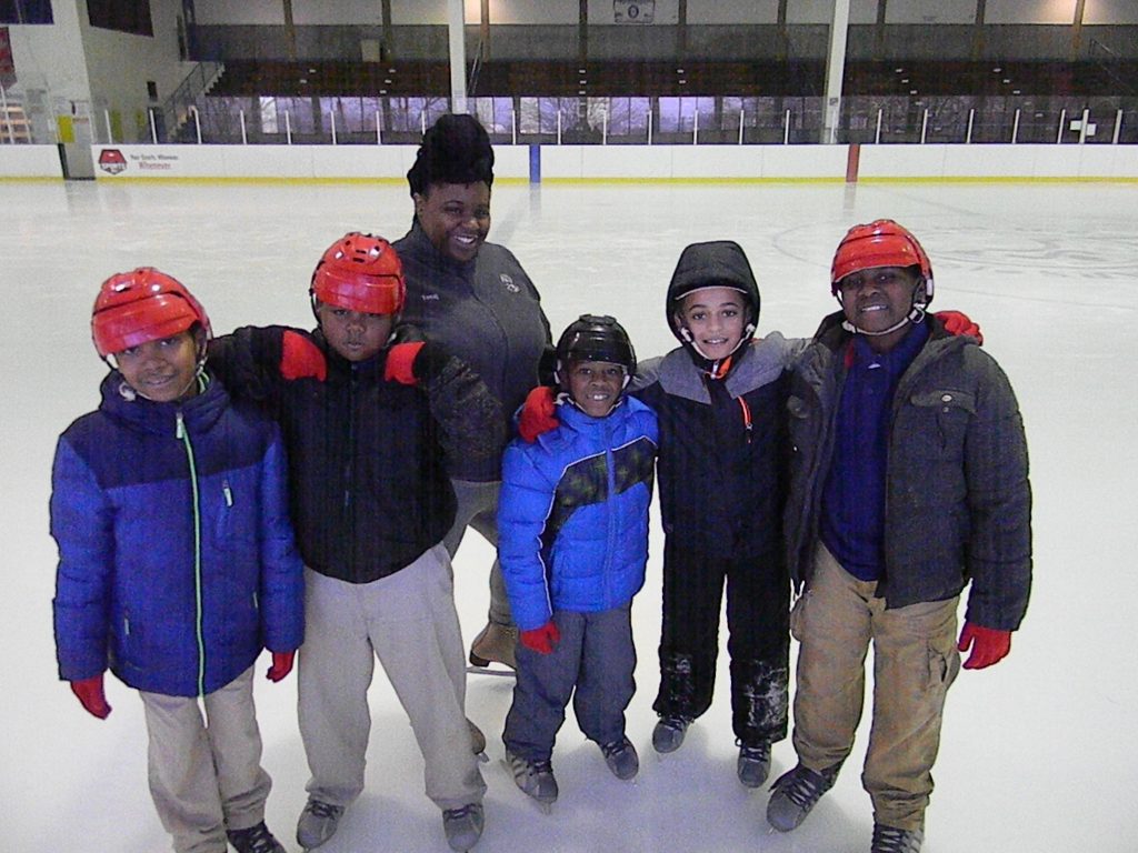 Kids part of school skate for fitness